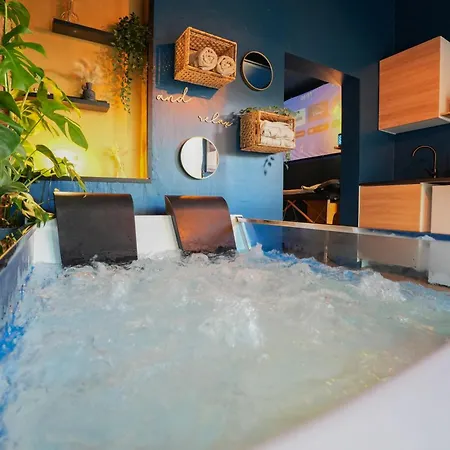 בית נופש L'instant Boheme -4 Personnes Jacuzzi Et Plages A 15 Minutes *