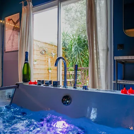 בית נופש L'instant Boheme -4 Personnes Jacuzzi Et Plages A 15 Minutes