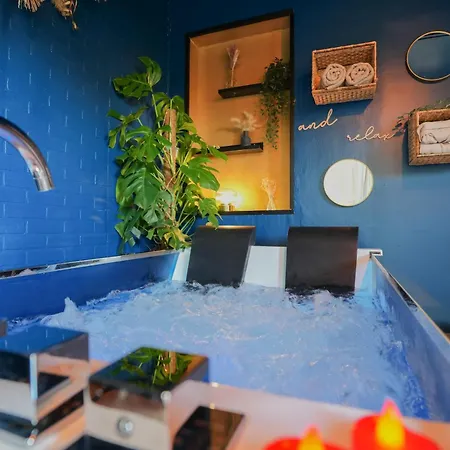 L'instant Boheme -4 Personnes Jacuzzi Et Plages A 15 Minutes בית נופש *